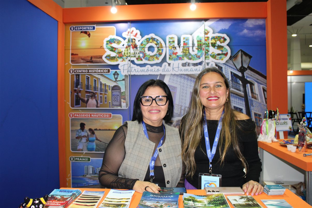 Gabriela Crippa, do Tranquilandia Village, Rayssa Dourado, do Hotel Jangadas, Renata Kelly, da Rota das Falésias, Mara Tavares, da Planeta Tur, e Léssia Cabral, do Vila Galé