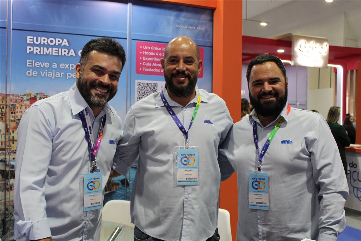Barbara Carrer, da Sixt, Mario Miranda, da Itaparica, Jaqueline Chaves, da Sixt, Celso Brito, do Tororomba Resort, Marcos Almeida, da Itaparica, e Rodrigo Martins, da Nativos Jalapão