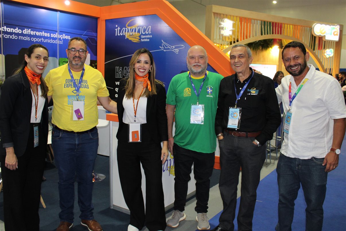 Barbara Carrer, da Sixt, Mario Miranda, da Itaparica, Jaqueline Chaves, da Sixt, Celso Brito, do Tororomba Resort, Marcos Almeida, da Itaparica, e Rodrigo Martins, da Nativos Jalapão
