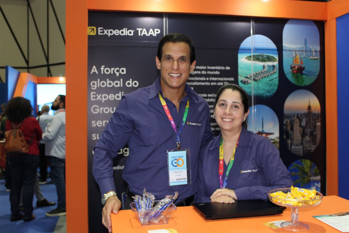 Barbara Carrer, da Sixt, Mario Miranda, da Itaparica, Jaqueline Chaves, da Sixt, Celso Brito, do Tororomba Resort, Marcos Almeida, da Itaparica, e Rodrigo Martins, da Nativos Jalapão