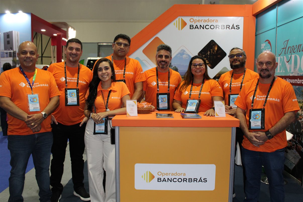 Barbara Carrer, da Sixt, Mario Miranda, da Itaparica, Jaqueline Chaves, da Sixt, Celso Brito, do Tororomba Resort, Marcos Almeida, da Itaparica, e Rodrigo Martins, da Nativos Jalapão