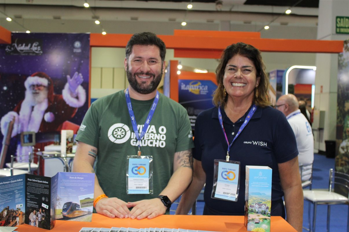 Gabriela Crippa, do Tranquilandia Village, Rayssa Dourado, do Hotel Jangadas, Renata Kelly, da Rota das Falésias, Mara Tavares, da Planeta Tur, e Léssia Cabral, do Vila Galé