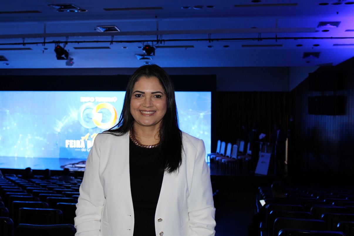 Tay, da Flytour, Filipe Rodrigues, da Flytour, Jordane Araújo, da Reservia, Nelson Dominicis, da Reservia, Giselly Moura, da BeFly, e Keliane, da Reservia