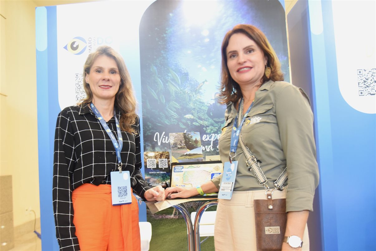 Juliane Salvadori, da Setur Bonito, e Cristiane Ferrari, da Fundtur-MS
