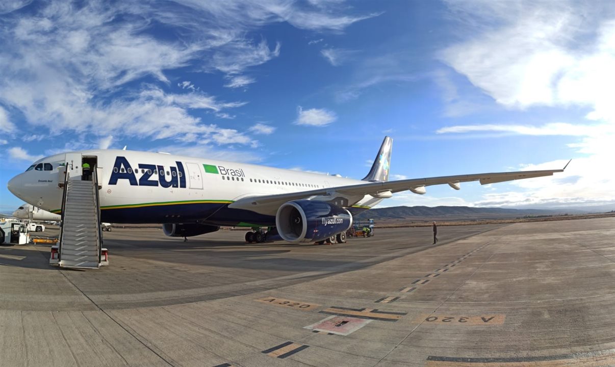 A entrada dos A330ceo faz parte do plano de renovação e expansão da frota internacional da Azul. A companhia também prevê o recebimento de 11 aeronaves A330-900 produzidas pela Airbus, em Toulouse, na França