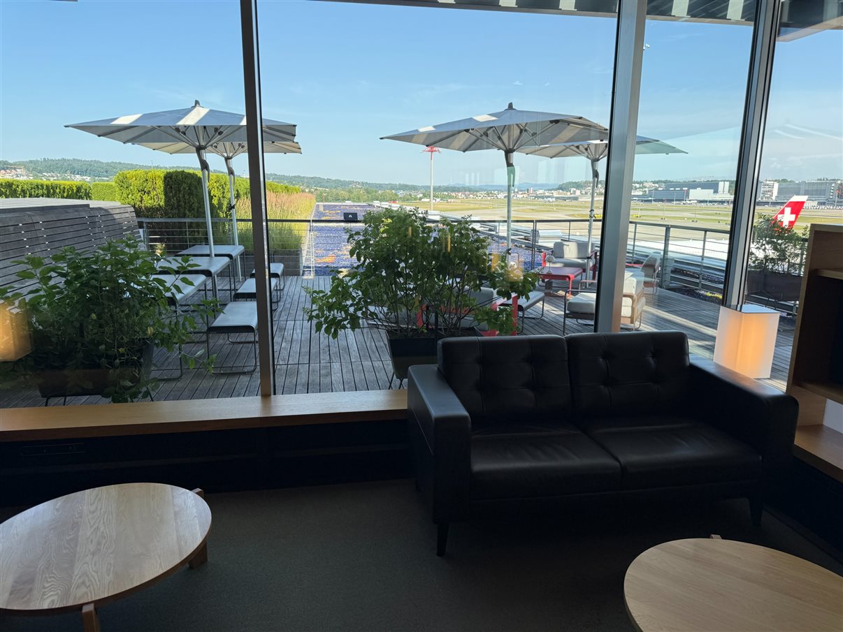Vista privilegiada no Lounge Swiss Primeira Classe