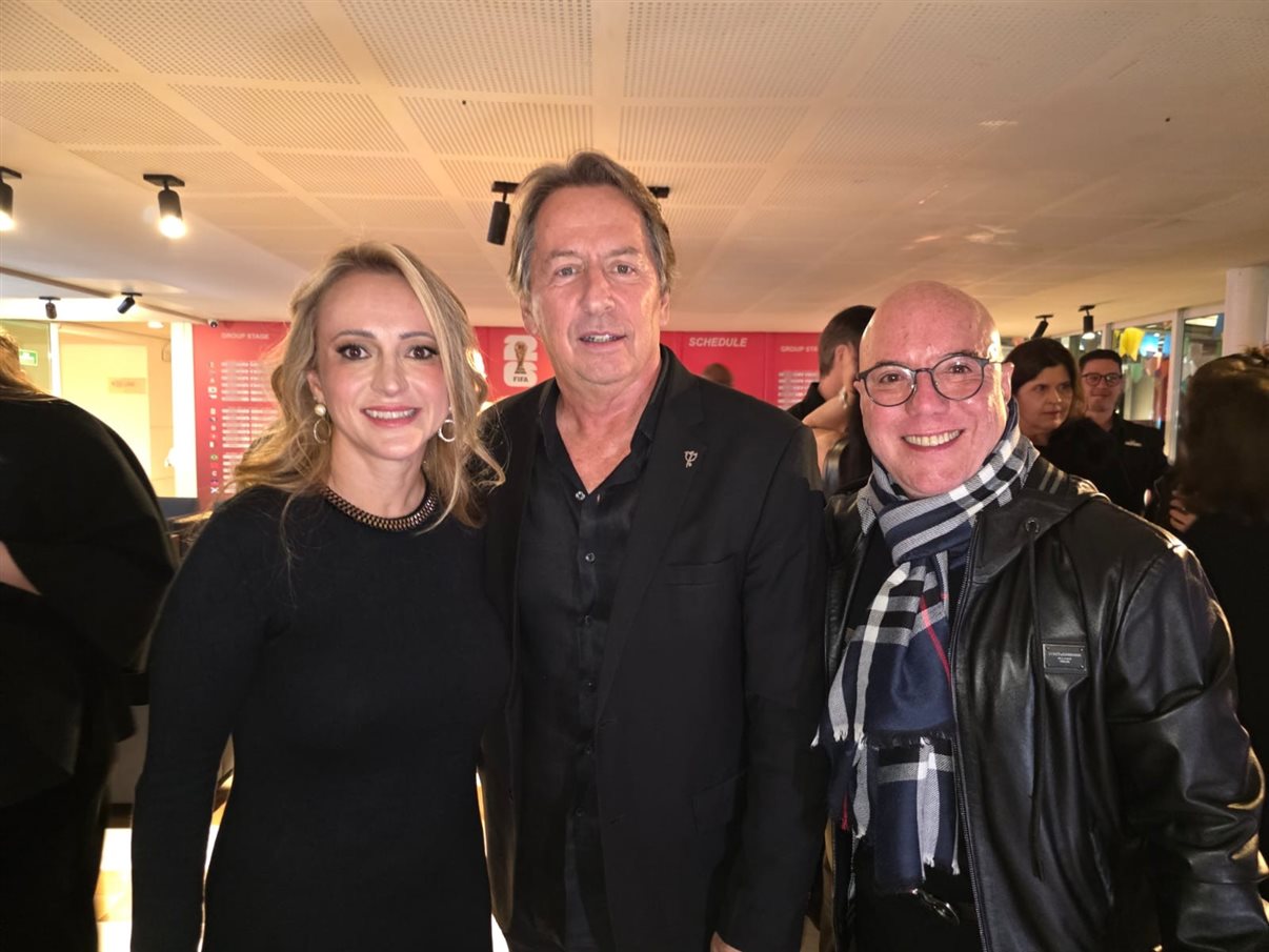 Fernanda Dominicis, gerente de Vendas Lazer do Club Med no Brasil, Janyck Daudet, CEO do Club Med para a América Latina, e Marco Oliva, vice-presidente Comercial e Lazer do Club Med Brasil