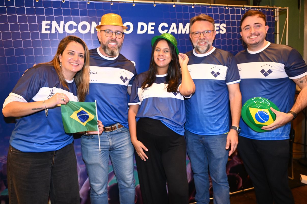Ana Elisa Facchinato, da Visual Turismo, Stephan Almeida, da Rextur Advance, Ingrid Santos,  do Brand USA, Douglas Silva, da Visual Turismo, e Gabriel Soares, do Brand USA 