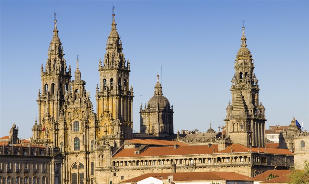 Santiago de Compostela é um dos destaques dos circuitos da Julià Travel
