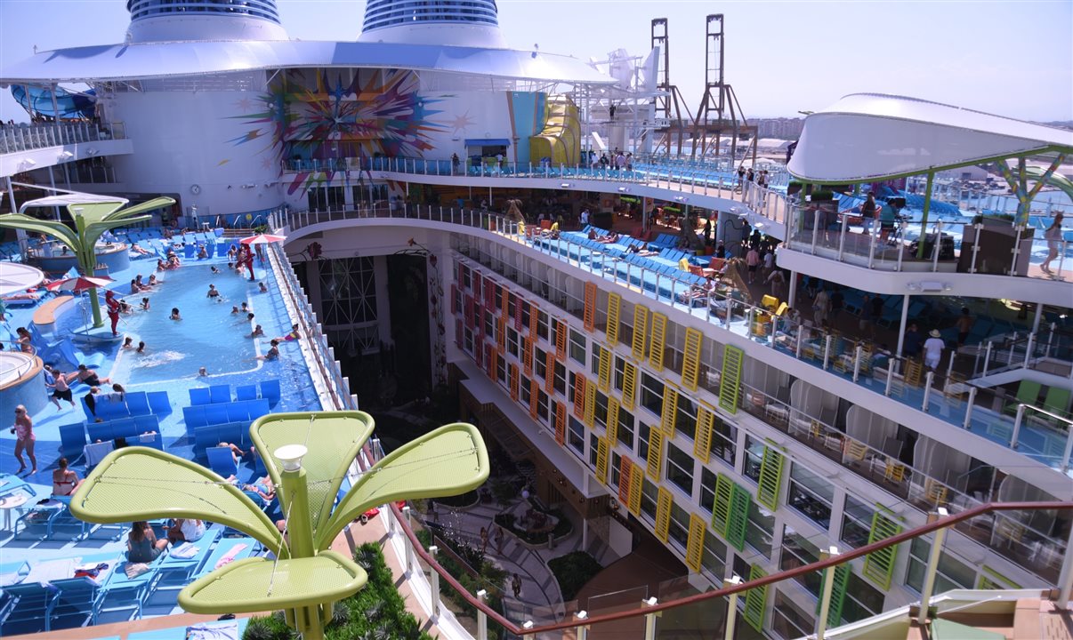 O Legend of the Seas é masi um exemplo da política de aprimoramento, implementação de novidades e manutenção do que deu certo na Royal Caribbean
