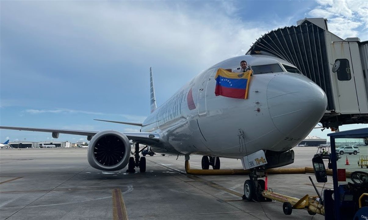 American suspendeu os serviços até 10 de julho, mas planeja retomar sua operação assim que o aeroporto reabrir
