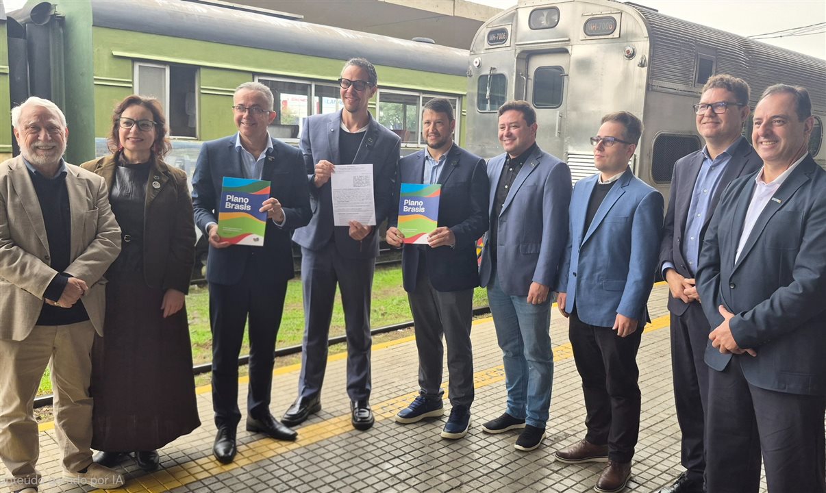 Adonai Arruda, presidente Serra Verde Express, Lilas Nascimento, da Embratur, Luciano Bartolomeu, secretário de Turismo do Paraná, Bruno Reis, presidente da Embratur; Adonai Arruda Filho, presidente da Abottc, Rafael Folmann, da Adetur Litoral, Giovanni Bagatinni, da Fecomércio PR, Rodrigo Swinka, do Instituto de Turismo de Curitiba, e Irapuan Cortes, do Viaje Paraná