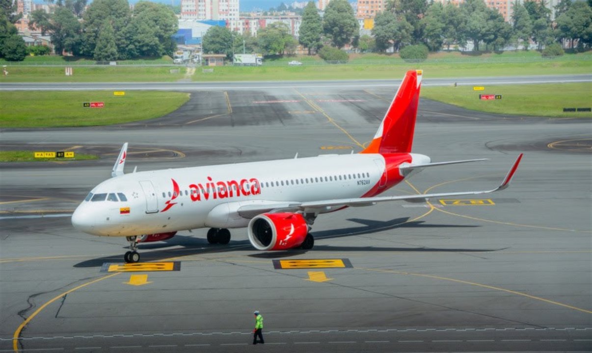 Para esta temporada, a Avianca reforça sua conectividade com rotas sazonais, a retomada da rota Nova York (JFK) – Pereira (PEI) e uma oferta ampliada de voos entre América do Norte, América Central e América do Sul