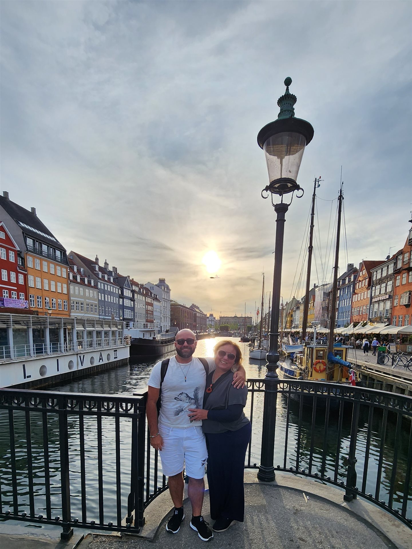 Rafael e sua m&atilde;e em Copenhague