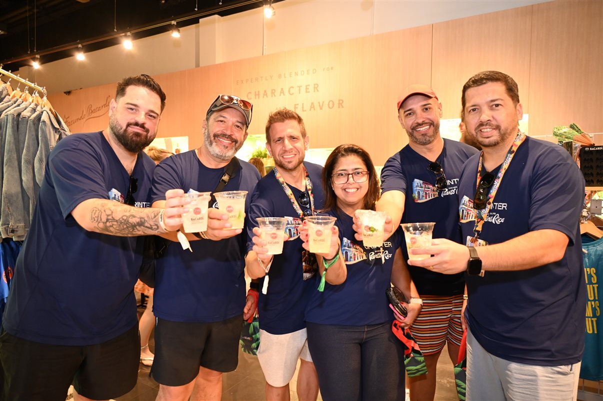 Rodrigo Almeida, Jorge Souza, Eduardo Vansan, Juliana Ribeiro, Daniel Costa e Vinicius Chagas, da Orinter