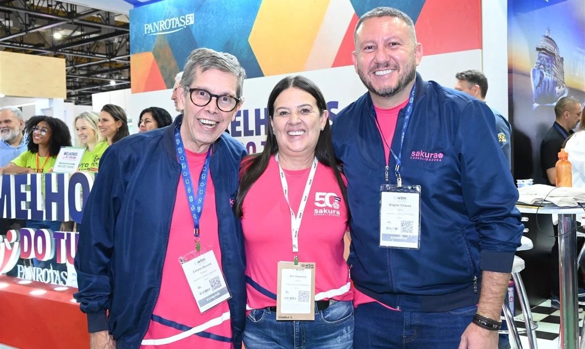 Cassio Oliveira, Vivi Siqueira e Wagner Chaves, da Sakura Consolidadora