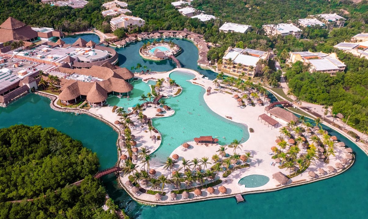 Totalmente renovado em 2025, o hotel representa a evolução da hospitalidade all inclusive no Carib