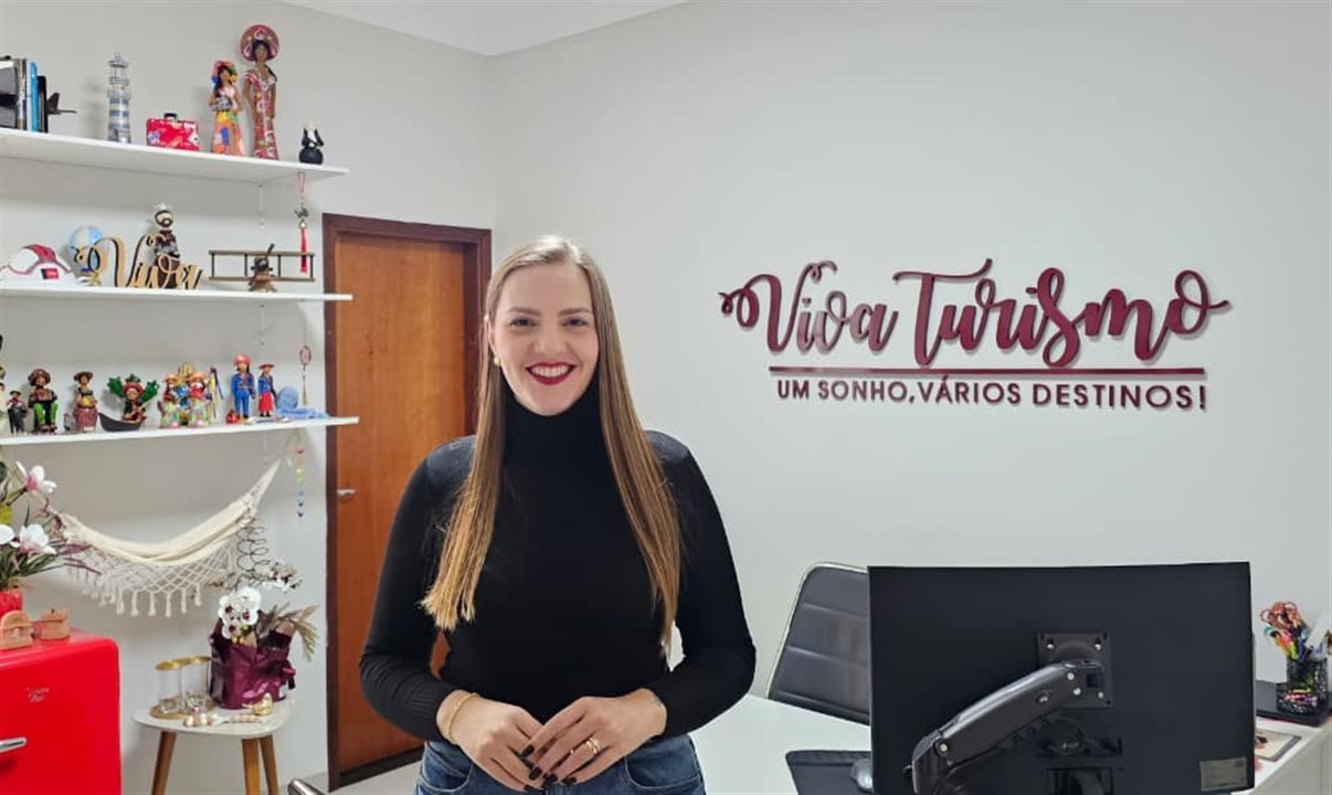 Raíza coordena a Viva Turismo, em Araguari (MG)