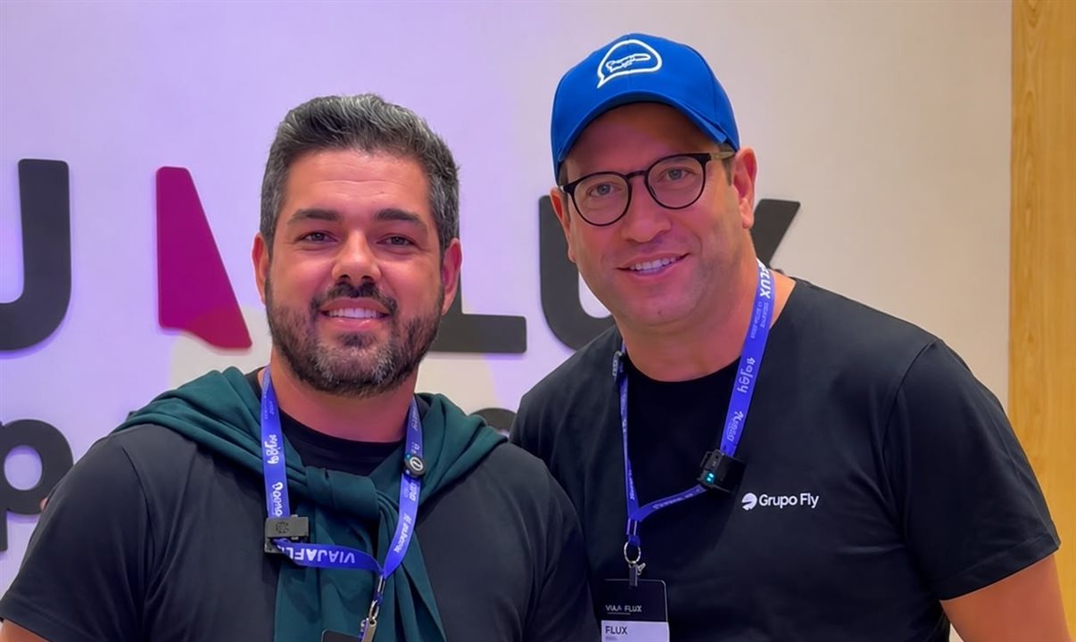 Marcos Souza, fundador da Cruises Academy, ao lado de André Negrini, fundador da Só Agentes