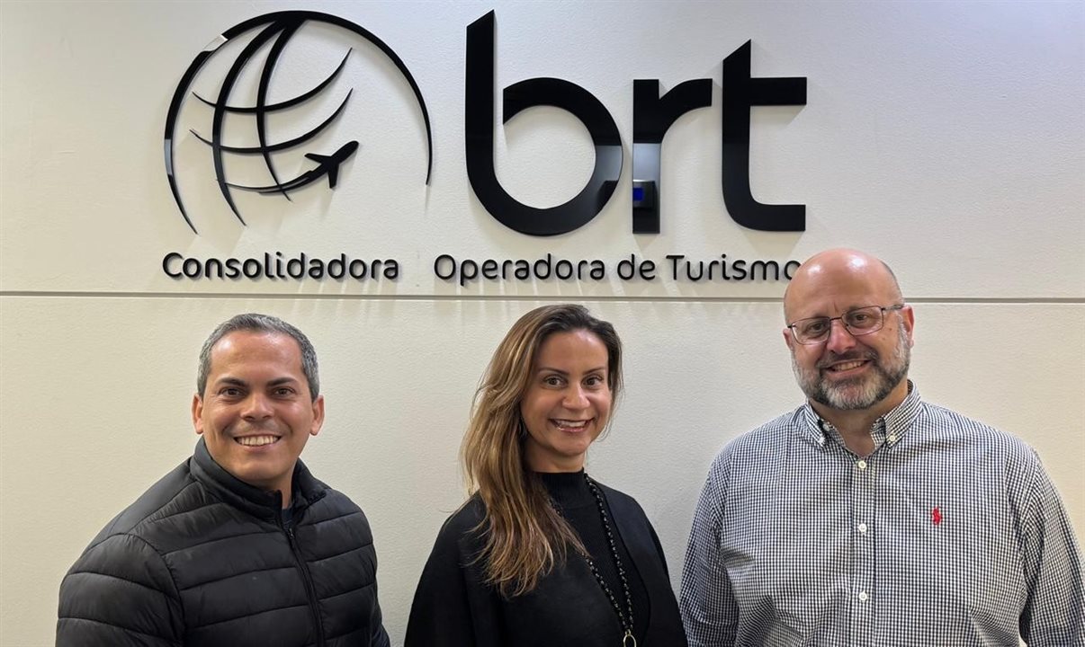 Laércio Silva, Juliana Abrantes e Maurício Martinelli