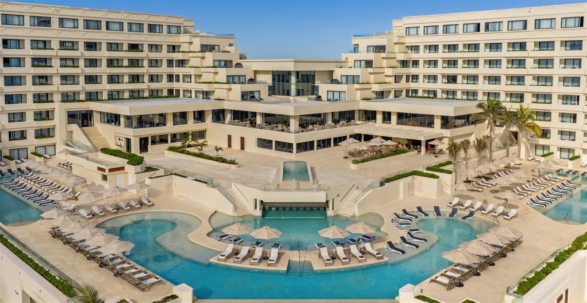 Secrets Riviera Cancun & Mirabel