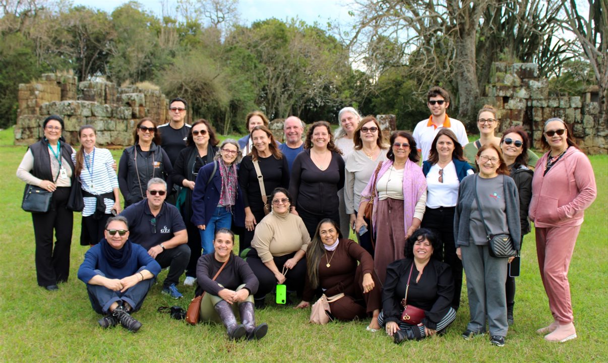 Agentes de viagens no FAM Missões 400