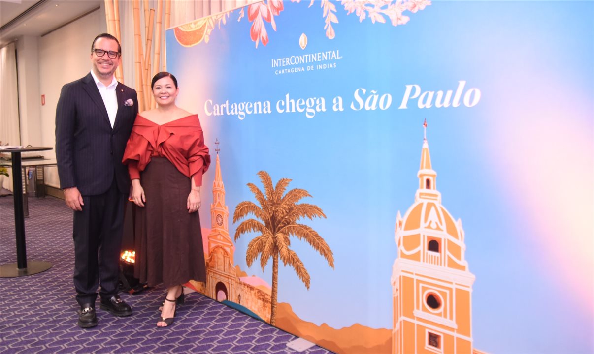 Alejandro Manfredonio, gerente-geral do InterContinental Cartagena de Indias, e Aurora Ochoa, diretora de Vendas e Markegitn do hotel colombiano