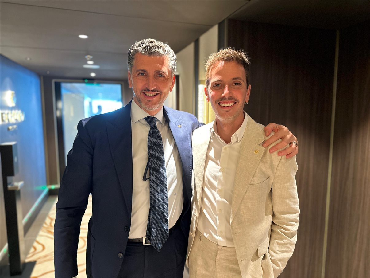 Achilles Staiano, diretor comercial da Explora Journeys, com Flavio Corrêa, diretor comercial da empresa para o Brasil