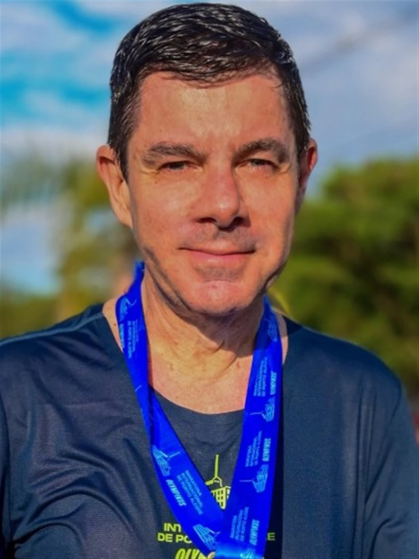 Alexandre Camargo fez a meia-maratona de Porto Alegre em duas horas e quatro minutos