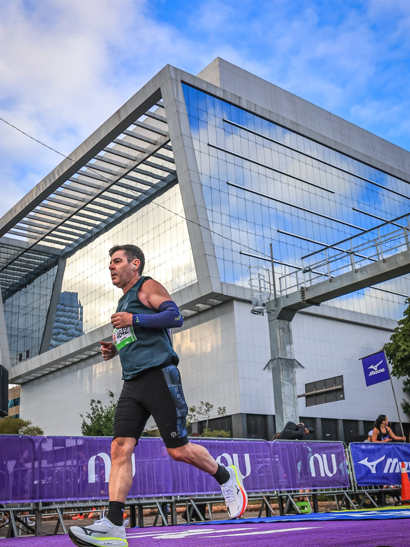 Meia-maratona de Osaka, no Jap&atilde;o, conclu&iacute;da