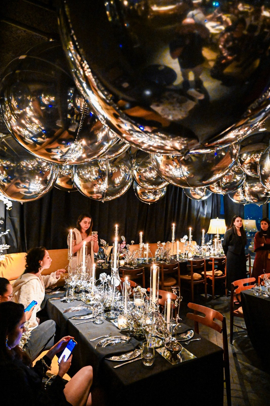 A sala exclusiva do Seen São Paulo montada para receber convidados de um evento, seja corporativo ou social