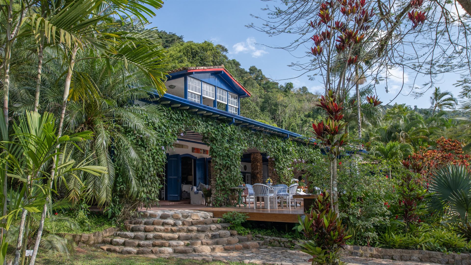 Fachada Villa Bom Jardim