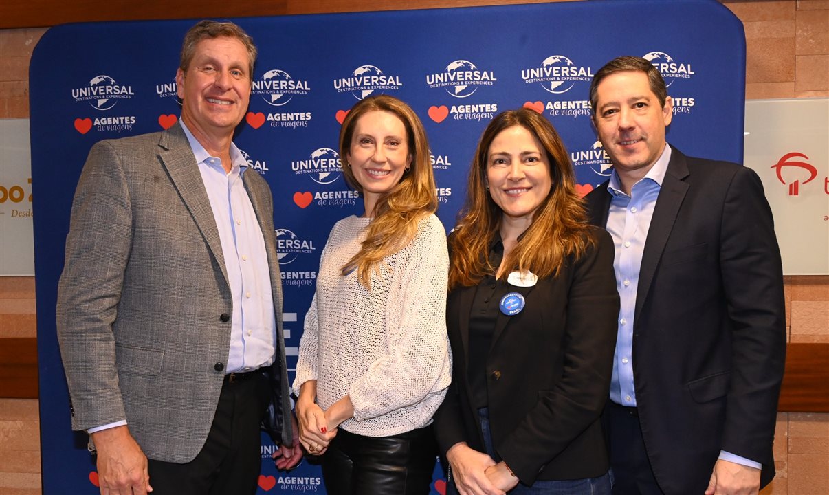 Eric Marshall, Juliana Pisani, Gabriella Cavalheiro e Marcos Barros, da Universal