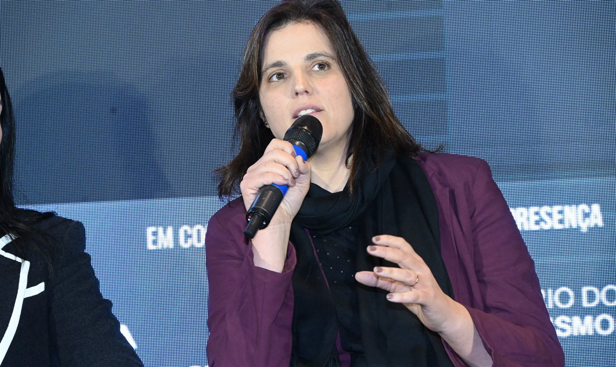 Ana Biselli, secretária de Turismo de São Paulo, representando a InvestSP