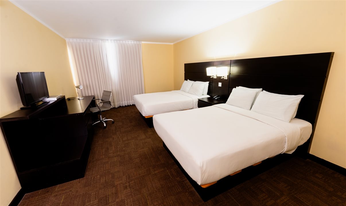 Best Western Trujillo oferece transfer 24 horas para o aeroporto