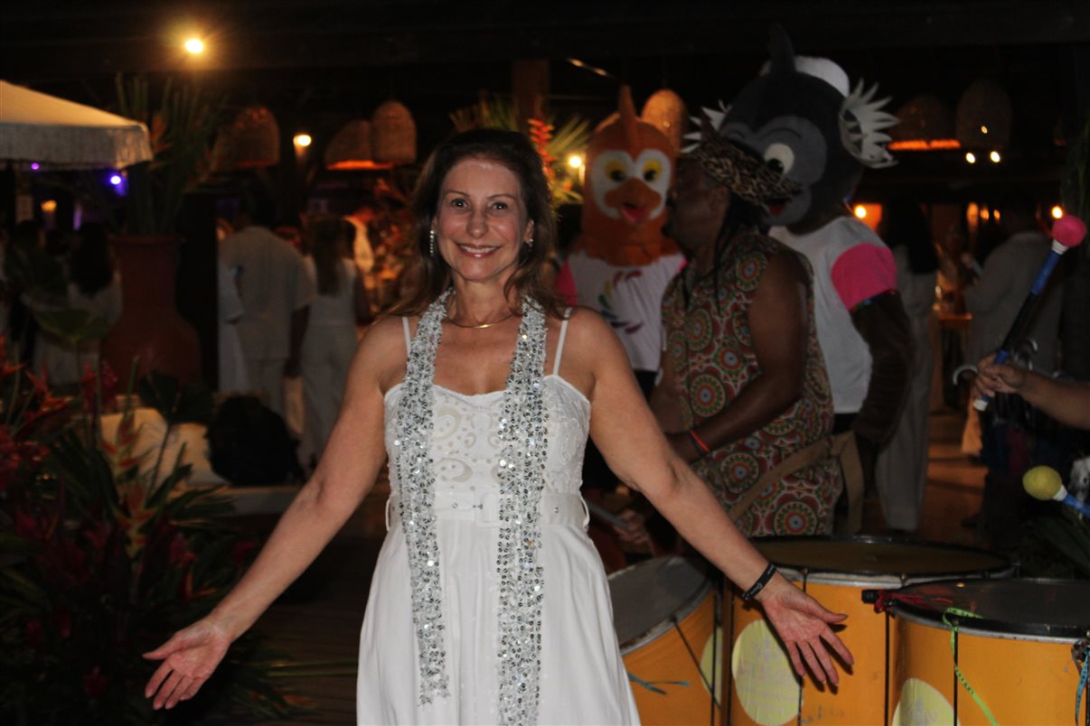 Cadu Guimarães, do Resort Arcobaleno, entre Carlos Siburu e Marcos Almeida, da Itaparica