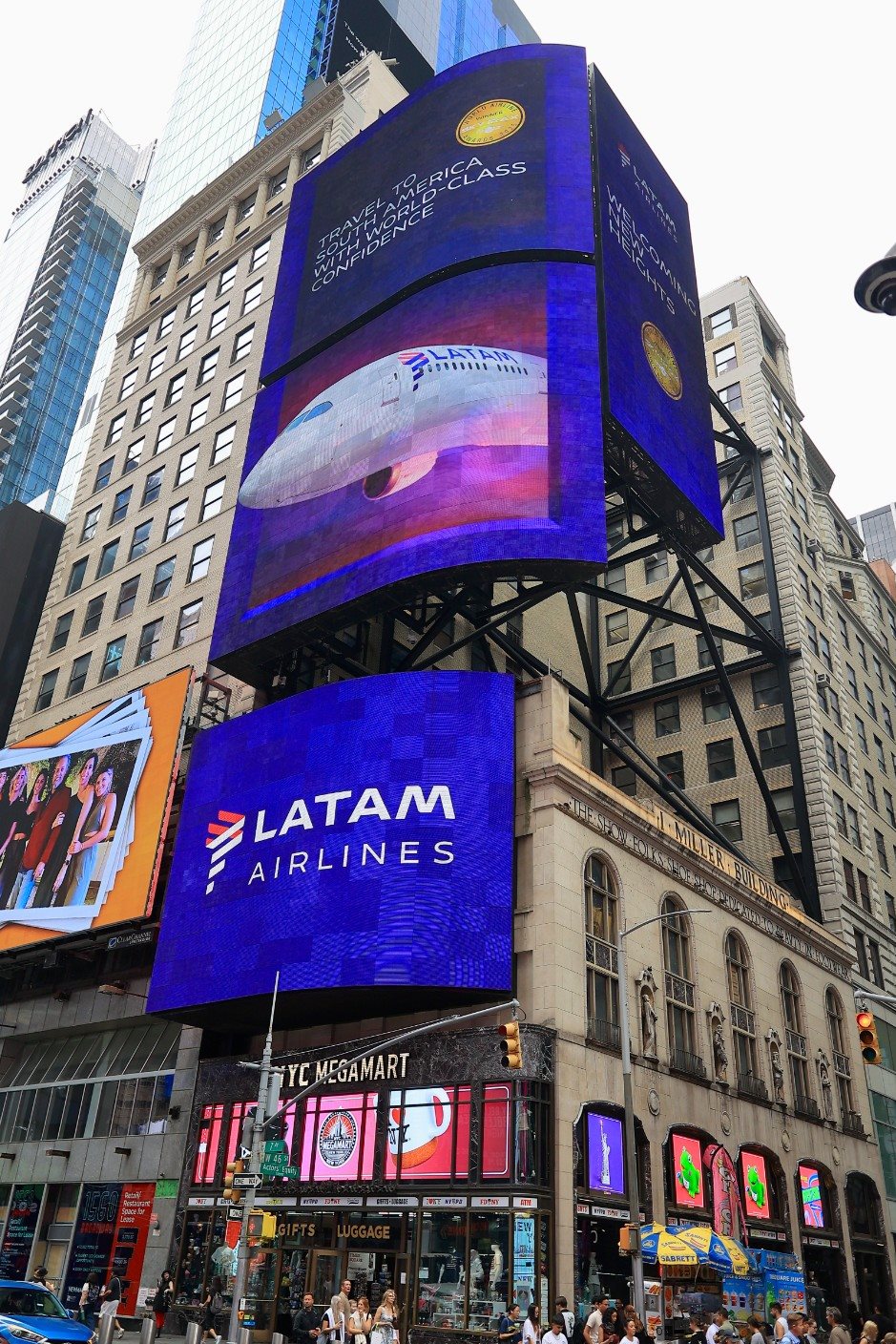 Latam na Times Square