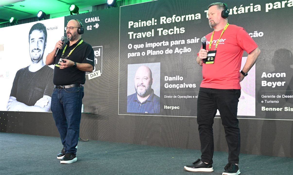 Danilo Gonçalves, diretor de Operações e sócio da Iterpec, e Aoron Beyer, líder das áreas de Desenvolvimento de ERP e Turismo na Benner Sistemas
