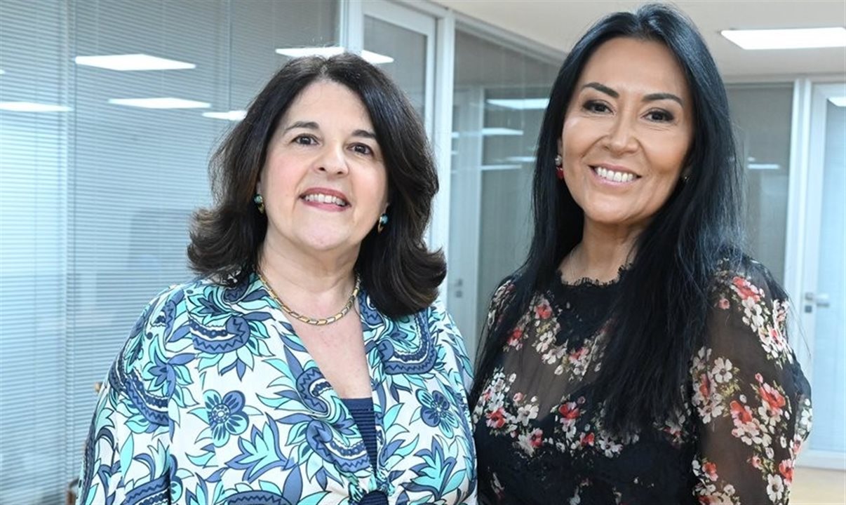 Jacque Dallal e Leonor Bernhoeft, um ano trás, na compra da BeHappy pela LTN Brasil