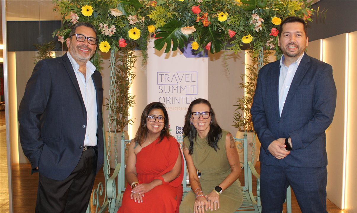 Jorge Souza, Juliana Ribeiro, Giovanna Paulinelli e Vinicius Chagas, da Orinter