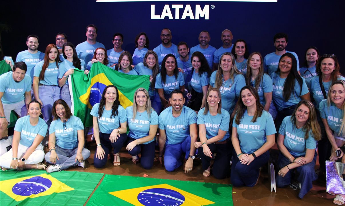 Leonel Reyes, diretor corporativo da PAM Hotels para a América Latina, com a comitiva brasileira