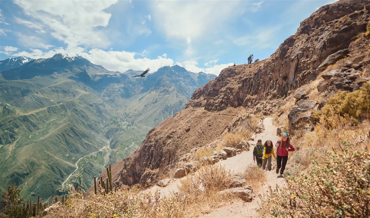 Cânion do Colca oferece o ambiente ideal para desconectar da rotina e fortalecer os vínculos entre os participantes