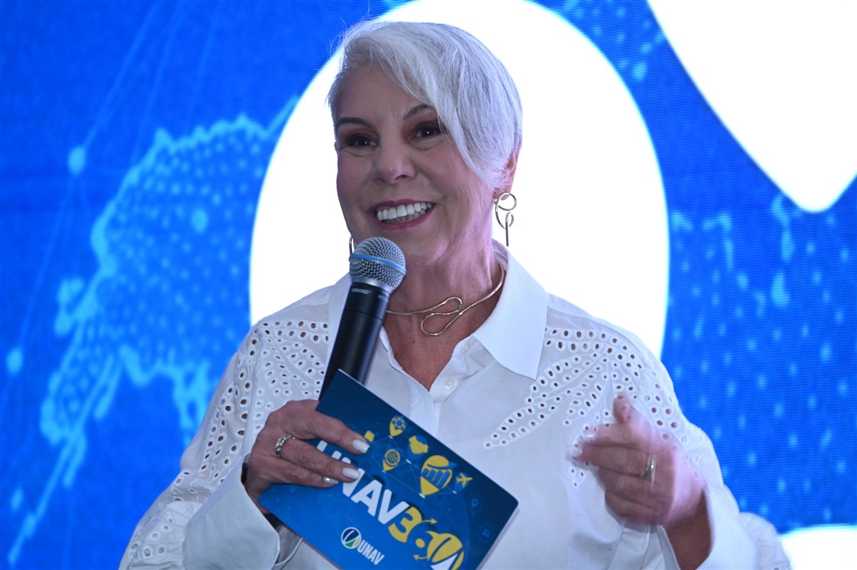 Ines Melo, da Unav, dá boas vindas aos agentes presentes