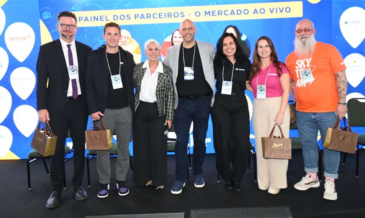 Carlos Fleck, da CFleck Advocacia, Gruilherme Wrocklawski, da Hero, Ines Melo e Duda Slud, da Unav, Claudia Brito, da Coris, Tatiana Boni, da Civitatis, e Elis Rodrigues, da Skyteam