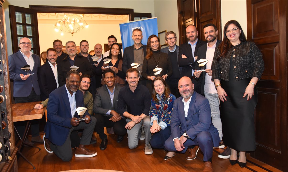 Time da ITA Airways junto aos parceiros premiados no Top 10