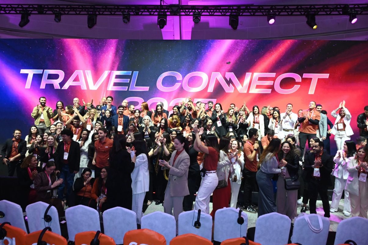 Equipe VOLL comemorando mais um Travel Connect