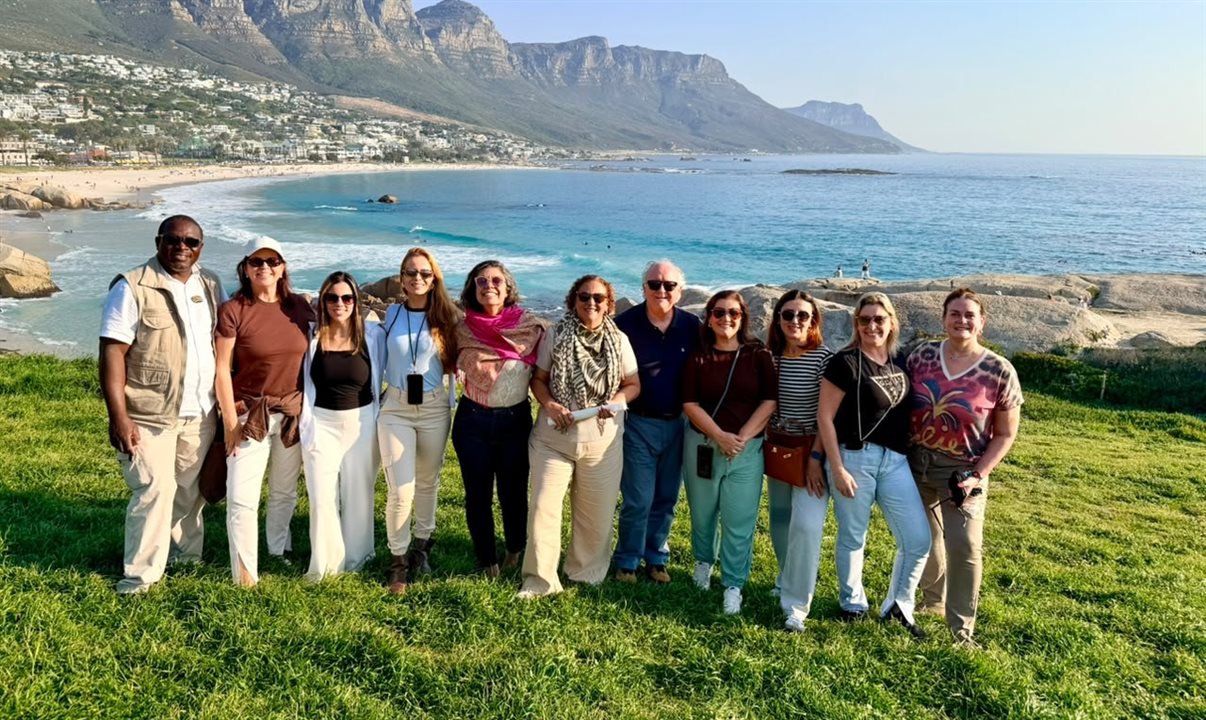 O guia Victor Misulo, Vanessa Neves (Eventho Turismo), Nathalia Bondiolli (Z2 Travel), Flávia Lourenço (Malamundi), Elisa Magalhães (EM Consultoria em Viagens), Malu Silveira (Atlas Tour), Jaime Giacomini (Diversa Turismo), Juliana Lopes (Armando Viagens), Candice Matoso (Candice Turismo), Patrícia Figueiredo (Pati Tour) e Suzi Benadie (Sense of Africa)