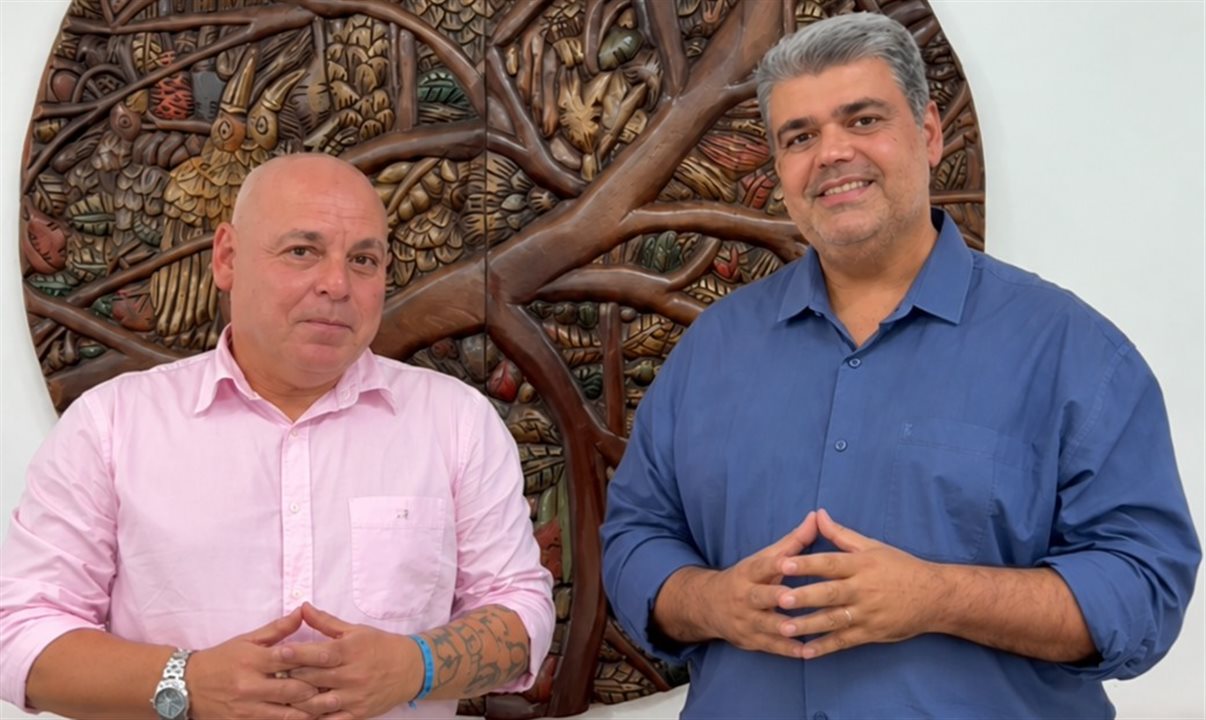 Guto Jones, Secretário Municipal de Turismo de Porto Seguro e Richard Alves, diretor executivo da Lab Turismo Consultoria