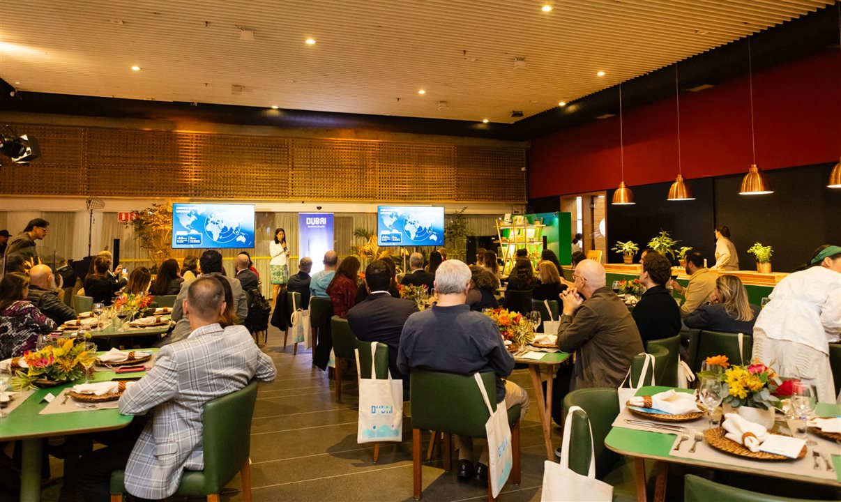 A iniciativa contou com a participação de diferentes players da cadeia de turismo de negócios do destino, incluindo DMCs, atrações e a Emirates