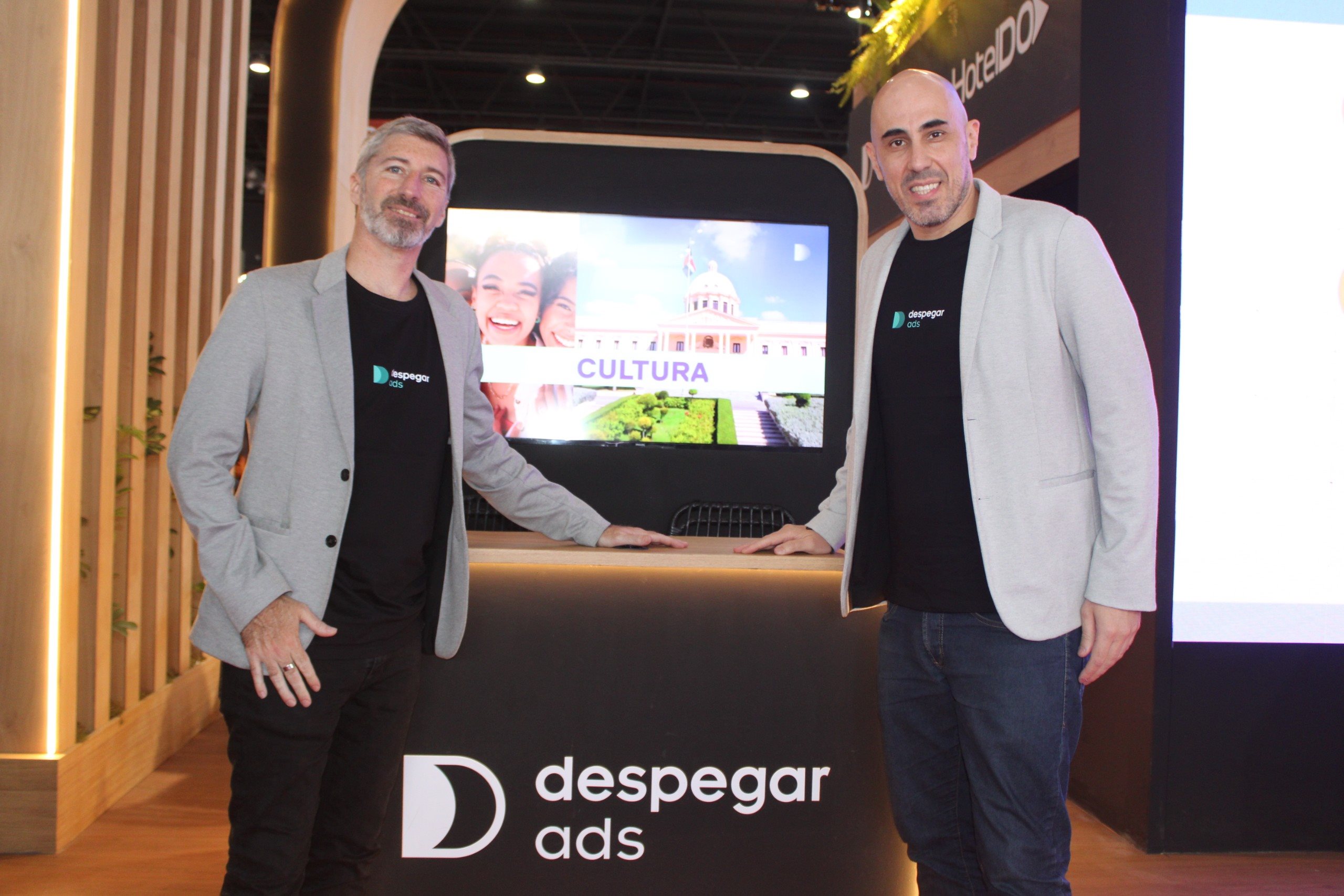 Ivan Marenco, vice-presidente da Despegar Ads, e Jonathan Wommer, gerente da Despegar Ads no Brasil<br/>